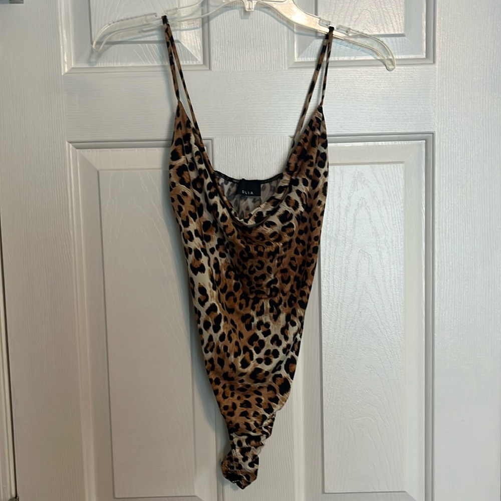 Leopard print bodysuit extra small
